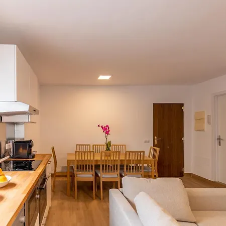 Appartamento Fun Building Terraces By Homeabout