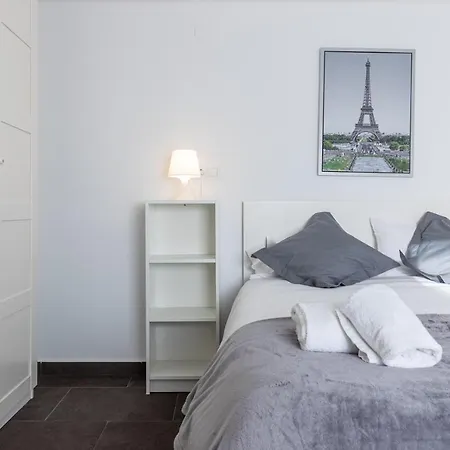 Appartamento Fun Building Terraces By Homeabout
